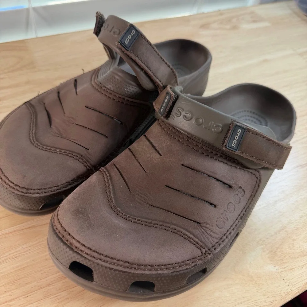Crocs Clogs Men's Dark Brown Bogota Adjustable Strap Casual Shoes - 11